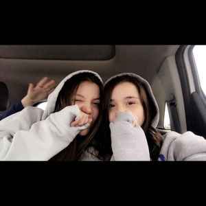 Meet your Posher, Brook